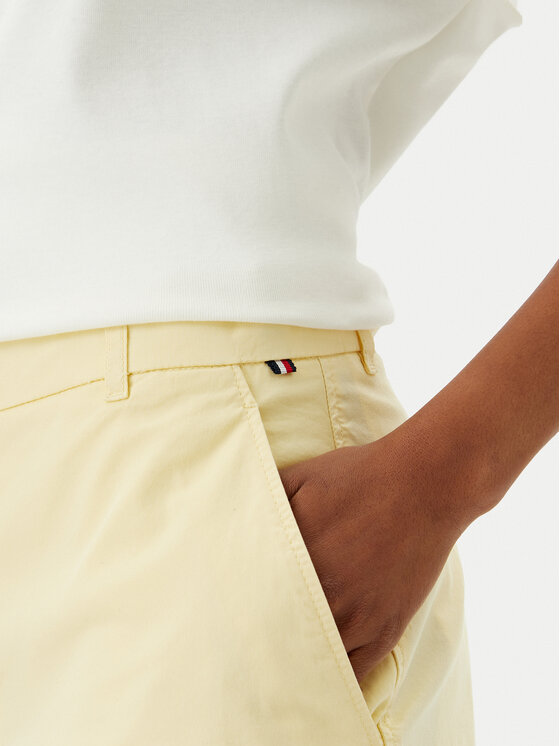 Tommy Hilfiger Tommy Hilfiger Bavlnené šortky WW0WW42457 Žltá Regular Fit