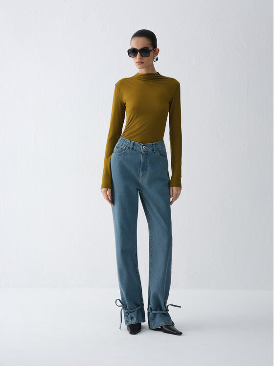 La Mania La Mania Bluzka SANNE Zielony Basic Fit