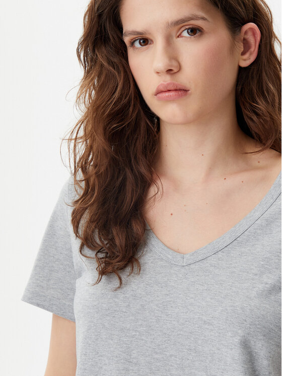 Gap Gap T-shirt 740140-01 Siva Regular Fit