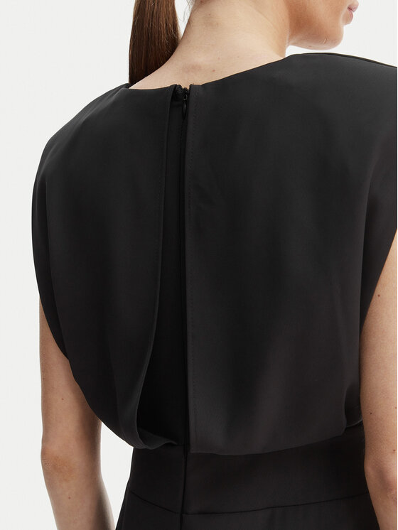 Rinascimento Rinascimento Sukienka koktajlowa CFC0127570003 Czarny Slim Fit