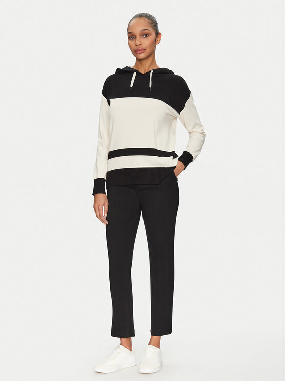 Olsen Olsen Kalhoty z materiálu 14002255 Černá Regular Fit