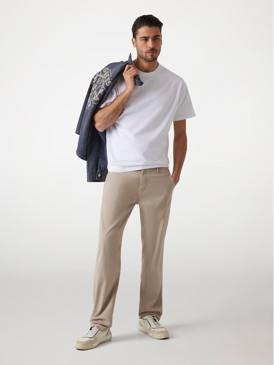 Guess Guess Kalhoty z materiálu 175253 Hnědá Regular Fit