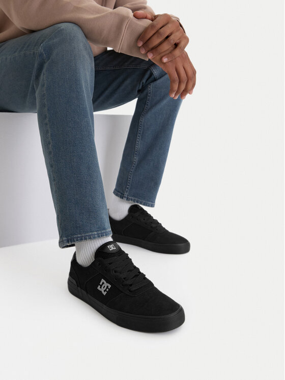 DC Shoes Teniși CEO-AW257502 Negru