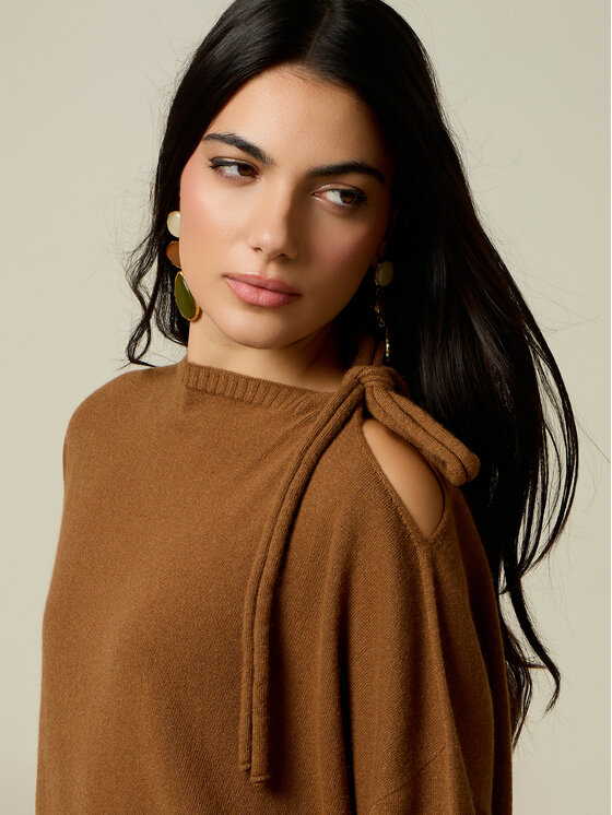 Oltre Oltre Sweter M212E002232N012 Brązowy Regular Fit