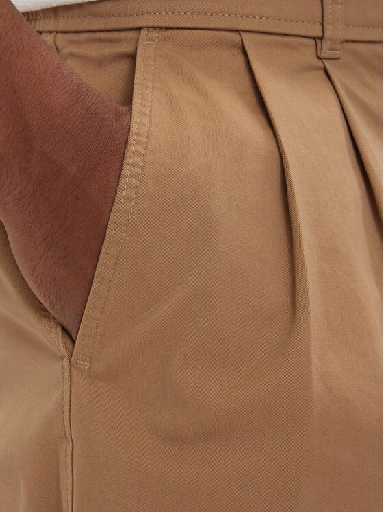 Calvin Klein Jeans Calvin Klein Jeans Pantaloncini di tessuto LV04RF612G Beige scuro Regular Fit