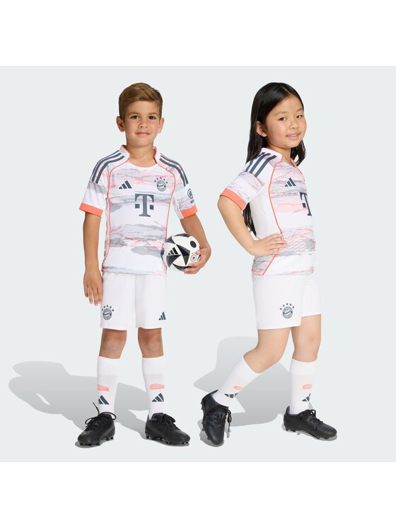 adidas adidas Komplet sportowy FC Bayern 25/26 Away Mini Kit Kids Biały Regular Fit
