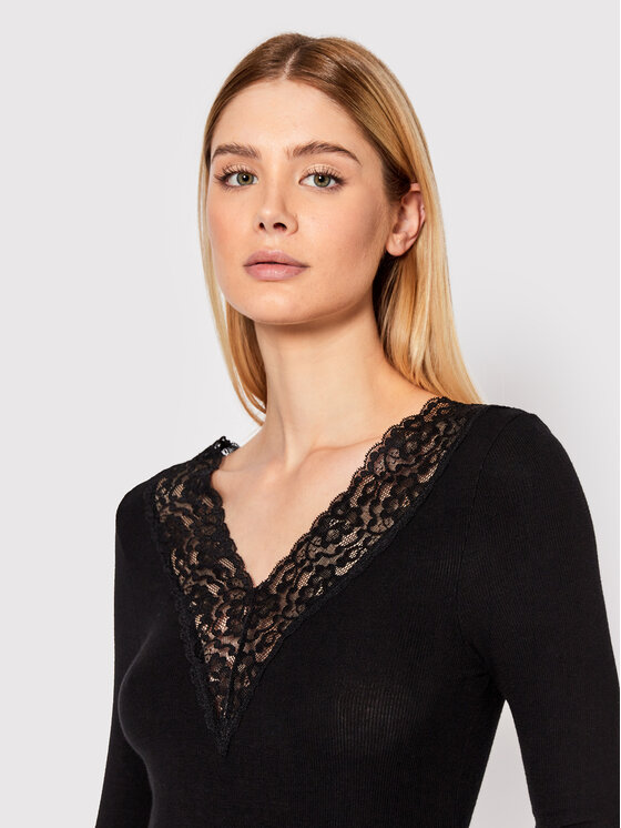 Pieces Pieces Μπλουζάκι Siri 17095374 Μαύρο Tight Fit