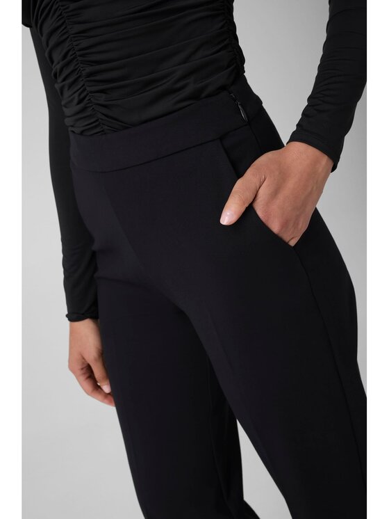 Guess Guess Spodnie materiałowe 184756 Czarny Classic Fit