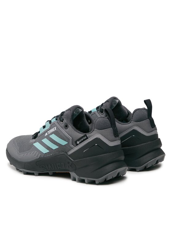 adidas adidas Trekingová obuv Terrex Swift R3 GORE-TEX Hiking HP8716 Sivá