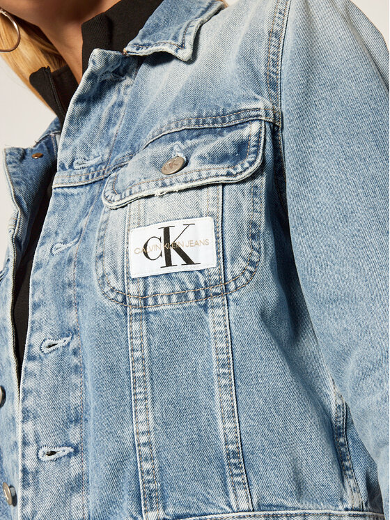 Calvin Klein Jeans Calvin Klein Jeans Jeansová bunda Crop Trucker J20J214444 Modrá Regular Fit