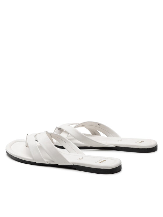 Bata Bata Varbavahesandaalid 5641667 Valge