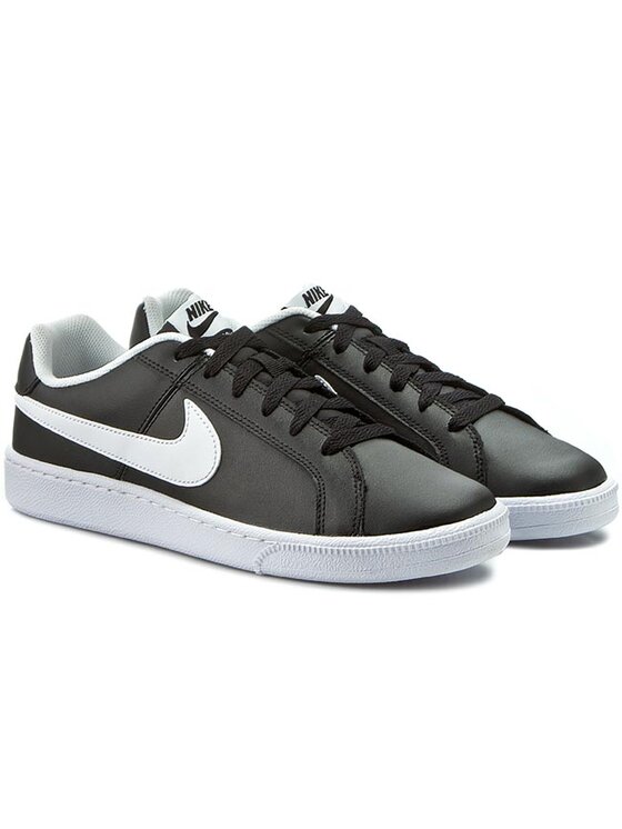 Nike 749747 store