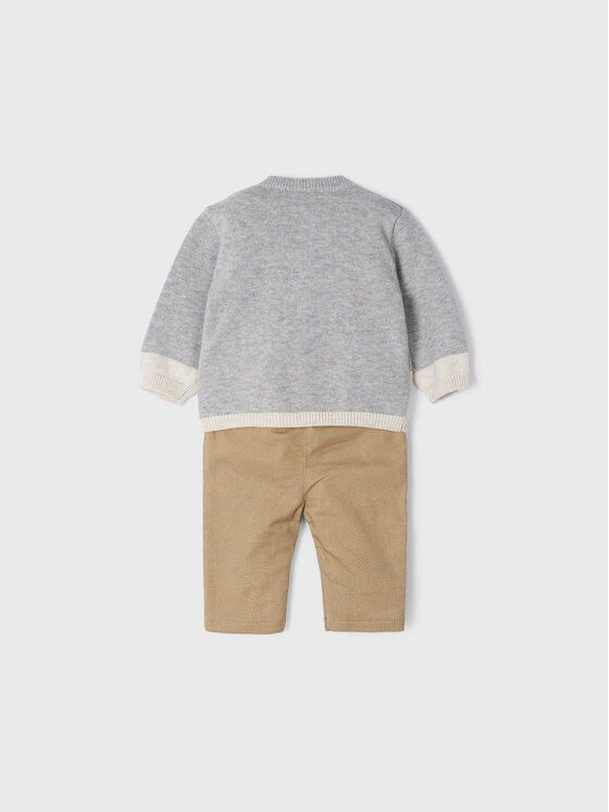 Completo pullover e pantaloni di tessuto 2521