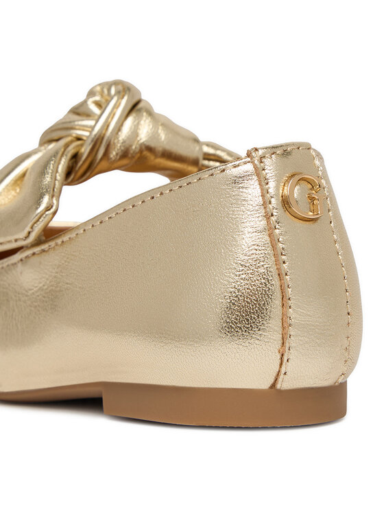 Guess Guess Балеринки CEO-CS6666-15 Златист