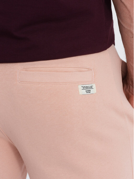 Ombre Ombre Szorty materiałowe OM-SRBS-0139 Różowy Regular Fit