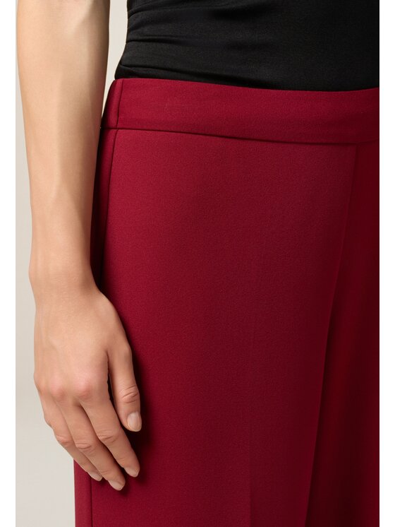 Oltre Oltre Pantaloni di tessuto P274J002362N026 Rosso Baggy Fit