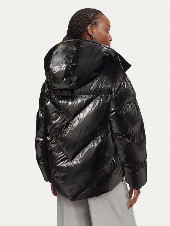 KARL LAGERFELD KARL LAGERFELD Zimní bunda B3W15036 Černá Regular Fit