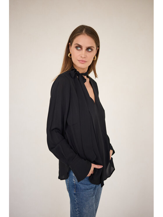 Entelier Entelier Bluzka z wiązaniem Czarny Relaxed Fit