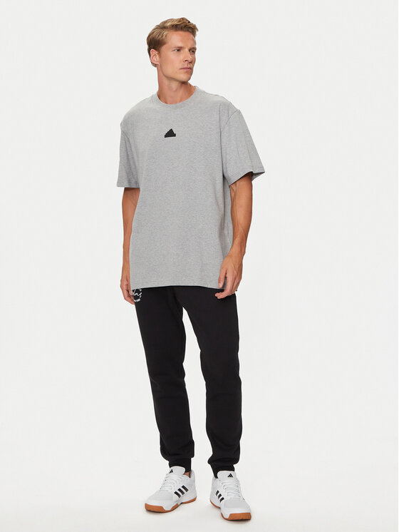 adidas adidas Majica Brand Love IW3541 Siva Loose Fit