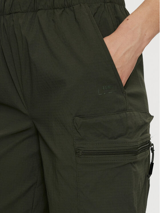 Rains Rains Pantaloni scurți sport Tomar Shorts 19310 Verde Regular Fit
