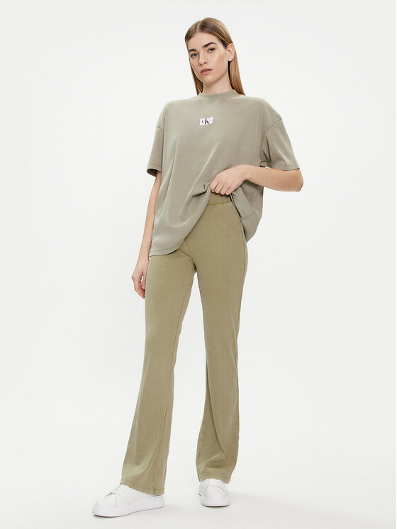 Calvin Klein Jeans Calvin Klein Jeans Spodnie dresowe J20J223126 Zielony Regular Fit