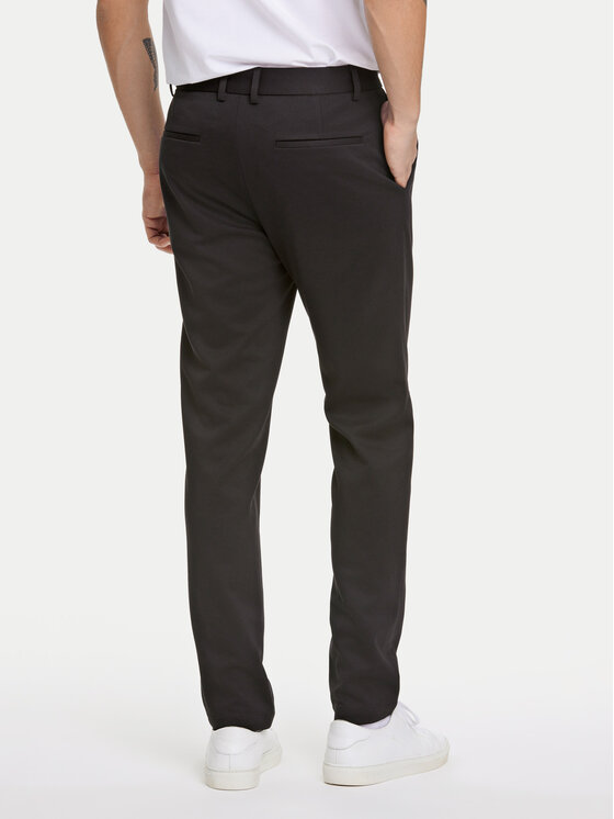 Lindbergh Lindbergh Chino hlače 30-006052 Črna Slim Fit