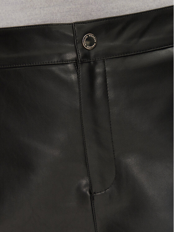 Morgan Morgan Pantaloni scurți din imitație de piele 251-SHELLY M Negru Regular Fit