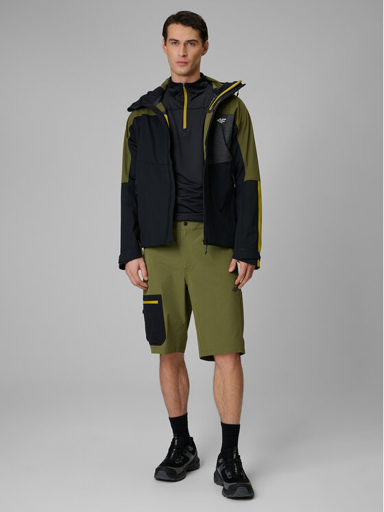 4F 4F Szorty sportowe TREKKING Khaki Regular Fit