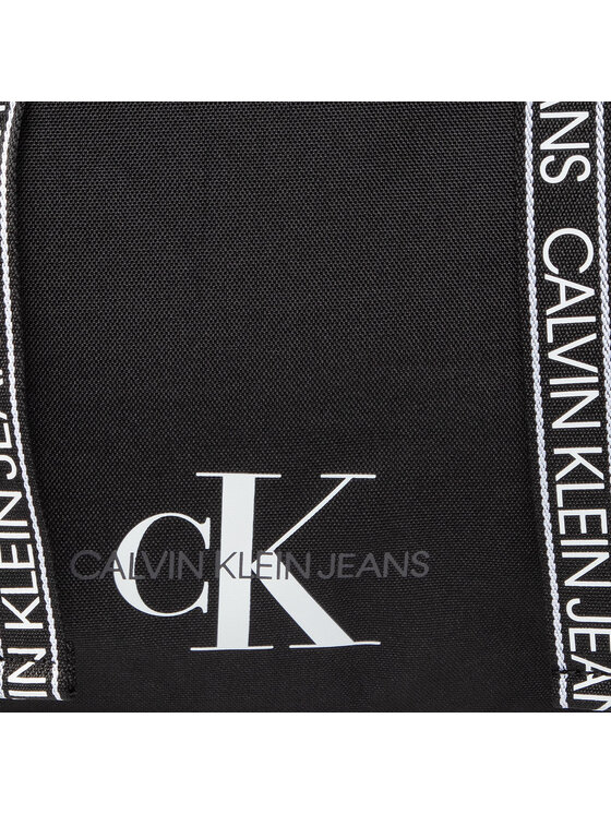 calvin klein shopper 29