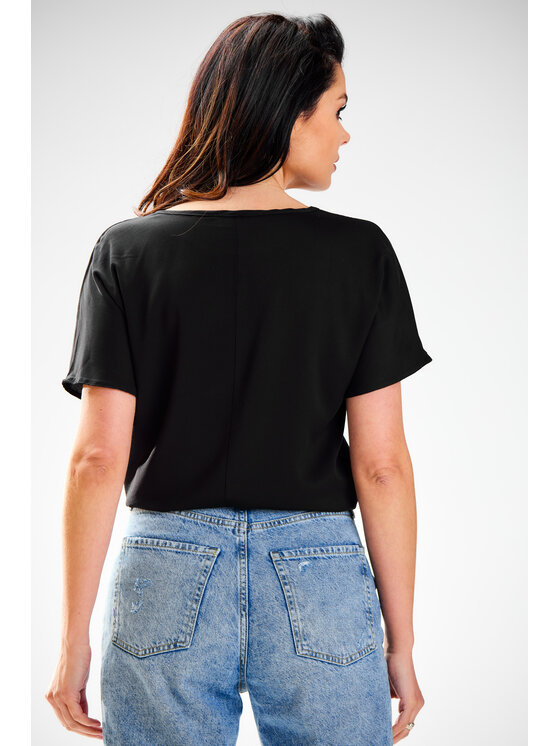 Awama Awama Bluzka A588 Czarny Basic Fit
