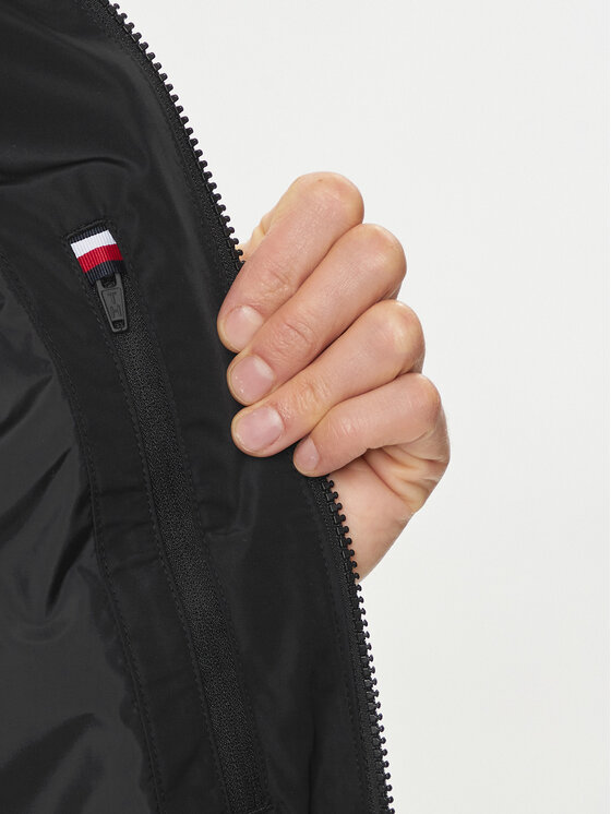 Tommy Hilfiger Tommy Hilfiger Kurtka bomber MW0MW35658 Czarny Regular Fit