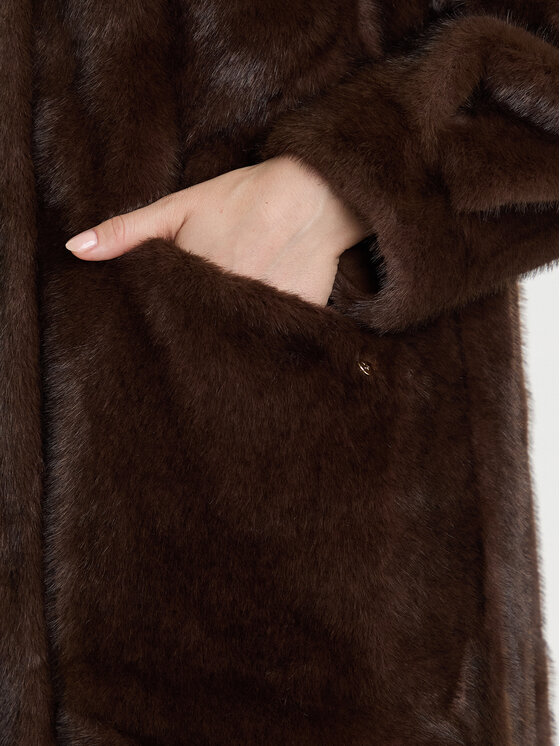Rinascimento Rinascimento Pelliccia CFC0122225003 Marrone Regular Fit