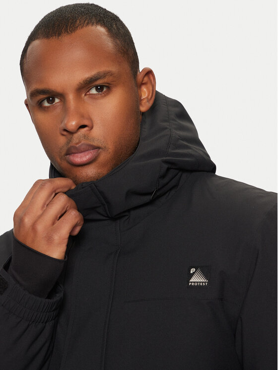 Protest Protest Скиорско яке Choose 6710644 Черен Slim Fit