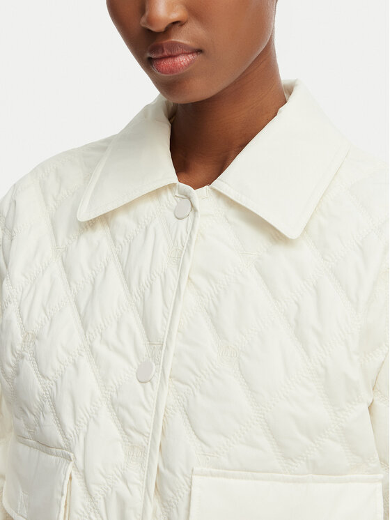 Guess Guess Bunda pro přechodné období W6GL38 W2342 Bílá Regular Fit