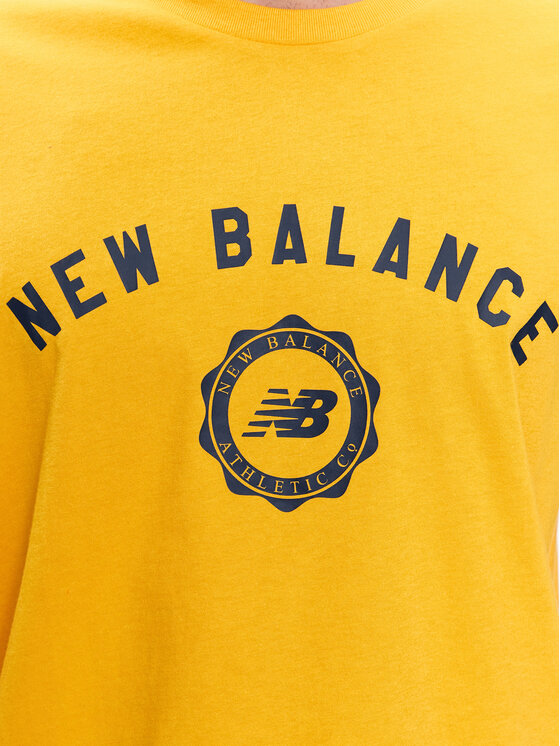 New Balance New Balance T-shirt Sport Seasonal Graphic MT31904 Žuta Relaxed Fit
