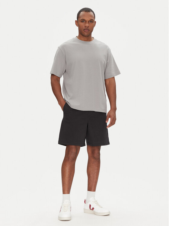 Gap Gap Medžiaginiai šortai 723683-02 Juoda Regular Fit