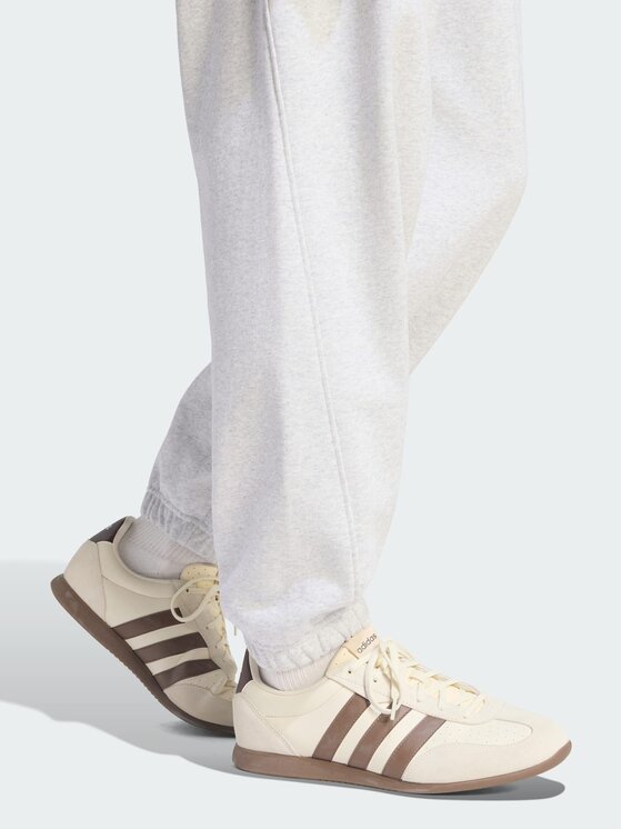 adidas adidas Spodnie dresowe 165185 Szary Regular Fit