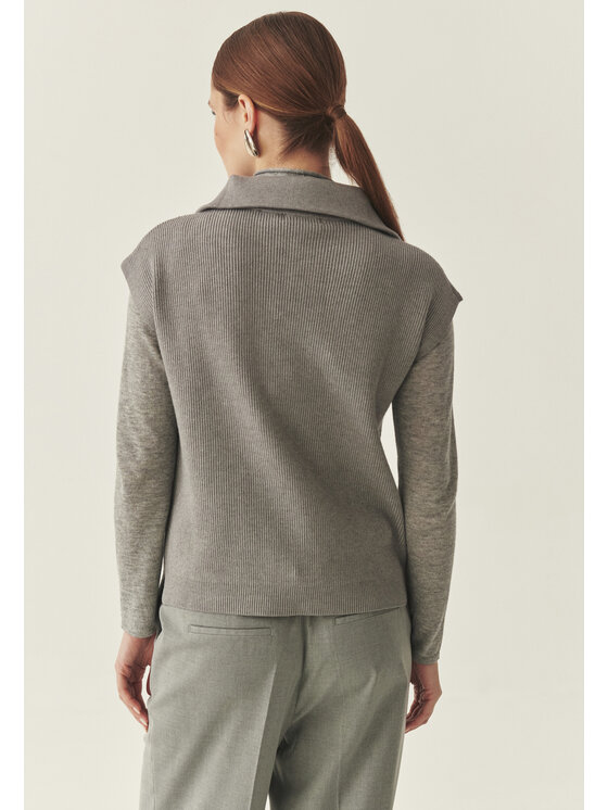 TATUUM Tatuum Vesta MISAKI Sivá Loose Fit