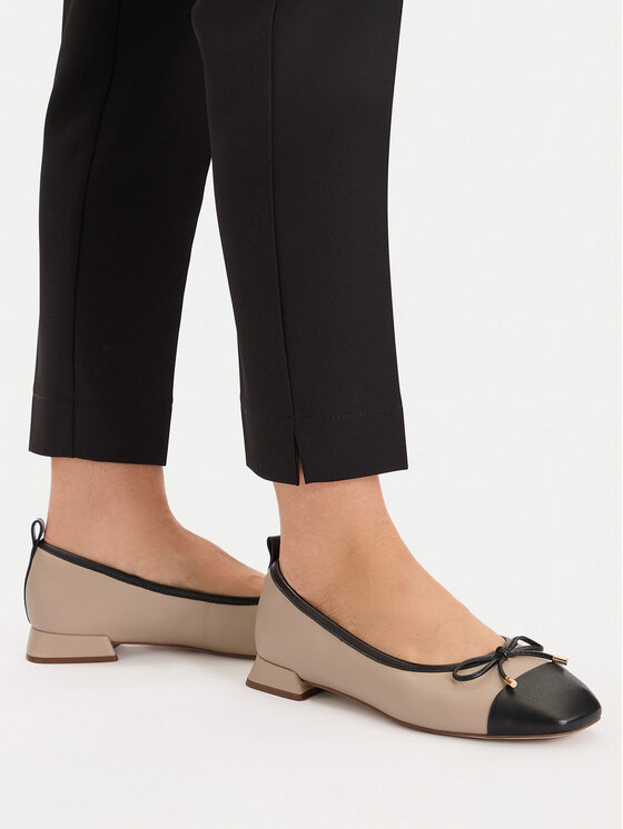 Clarks Clarks Baleríny Ubree15 Poppy 26181329 Béžová