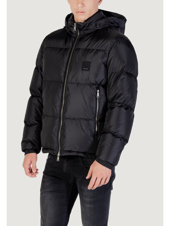 Armani Exchange Armani Exchange Kurtka puchowa DOWN JACKET Czarny Casual Fit
