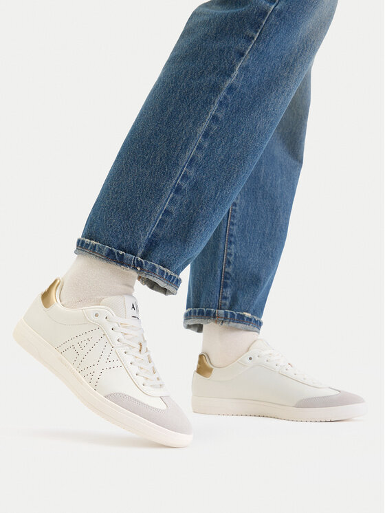 Armani Exchange Armani Exchange Sneakersy XW002791 AF26936 MZ128 Écru