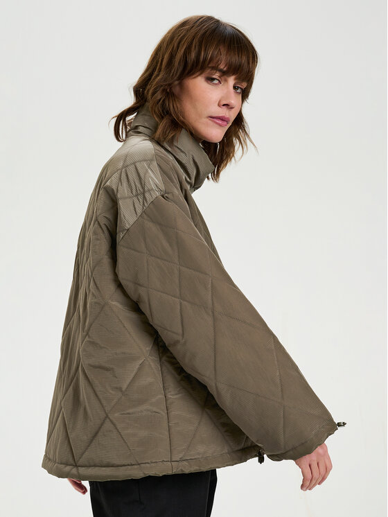 Karen by Simonsen Geacă din puf Domino 10103902 Verde Loose Fit 10103902 imagine noua