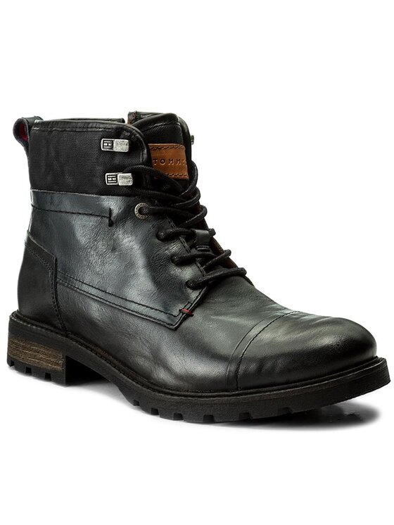 bottes femmes lacets