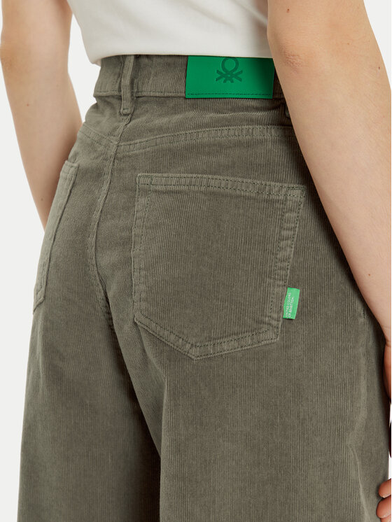 United Colors Of Benetton United Colors Of Benetton Jeans 41ULDE029 Khakifarben Wide Fit