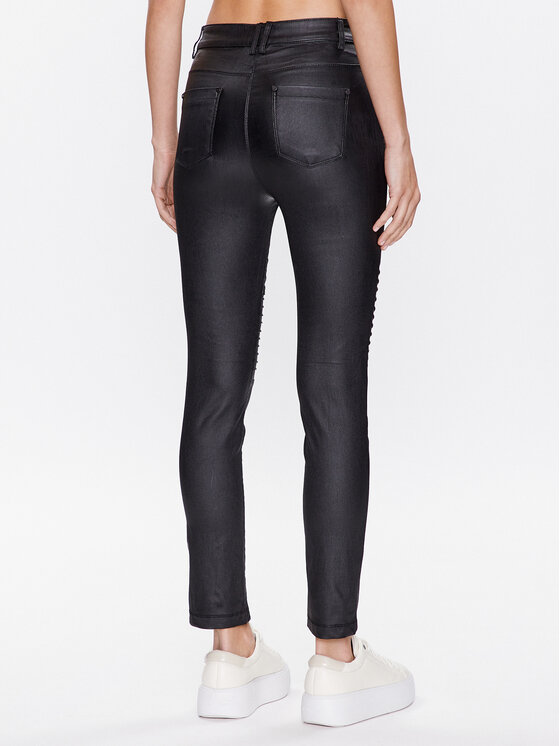 Volcano Volcano Hlače iz umetnega usnja R-Verona L07364-S23 Črna Slim Fit