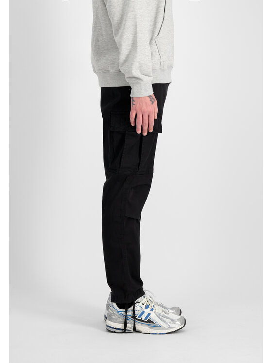 Alpha Industries Alpha Industries Spodnie materiałowe 188202 Czarny Straight Leg
