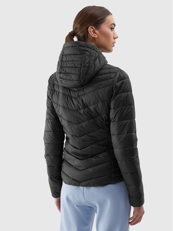 4F 4F Vatovaná bunda 4FWSS24TDJAF351-20S Čierna Regular Fit