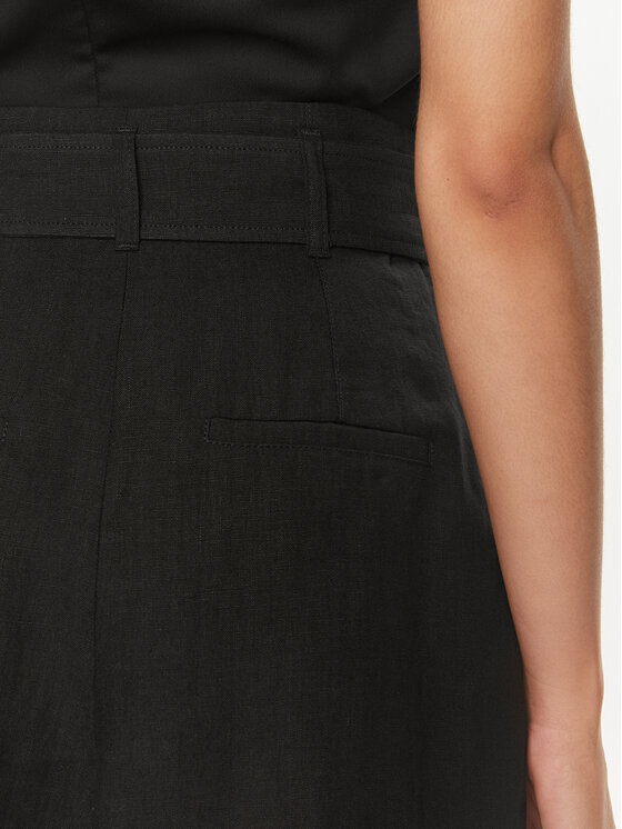 Marella Marella Pantaloncini di tessuto Panama 2413141012 Nero Regular Fit