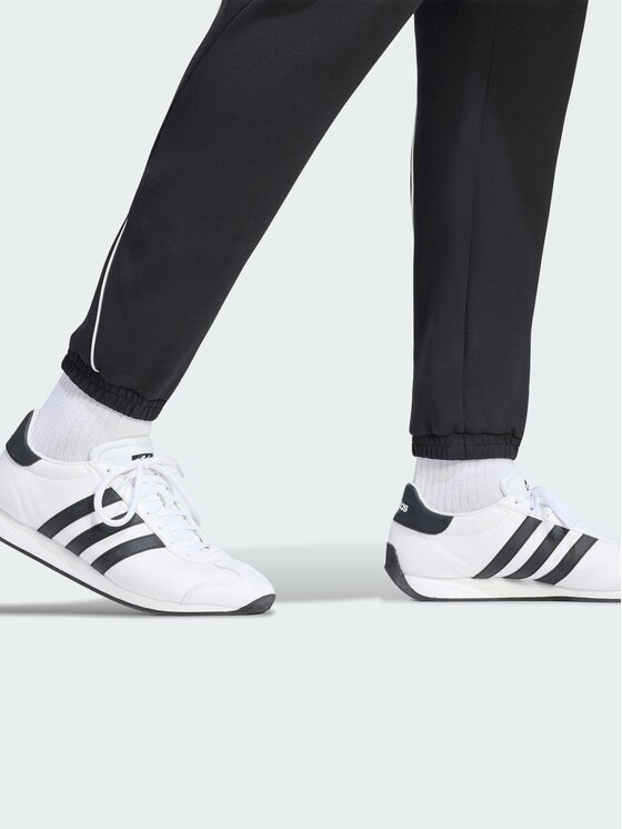 adidas adidas Joggery 167859 Czarny Regular Fit