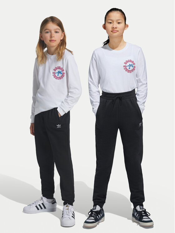 adidas adidas Teplákové kalhoty IW3498 Černá Regular Fit